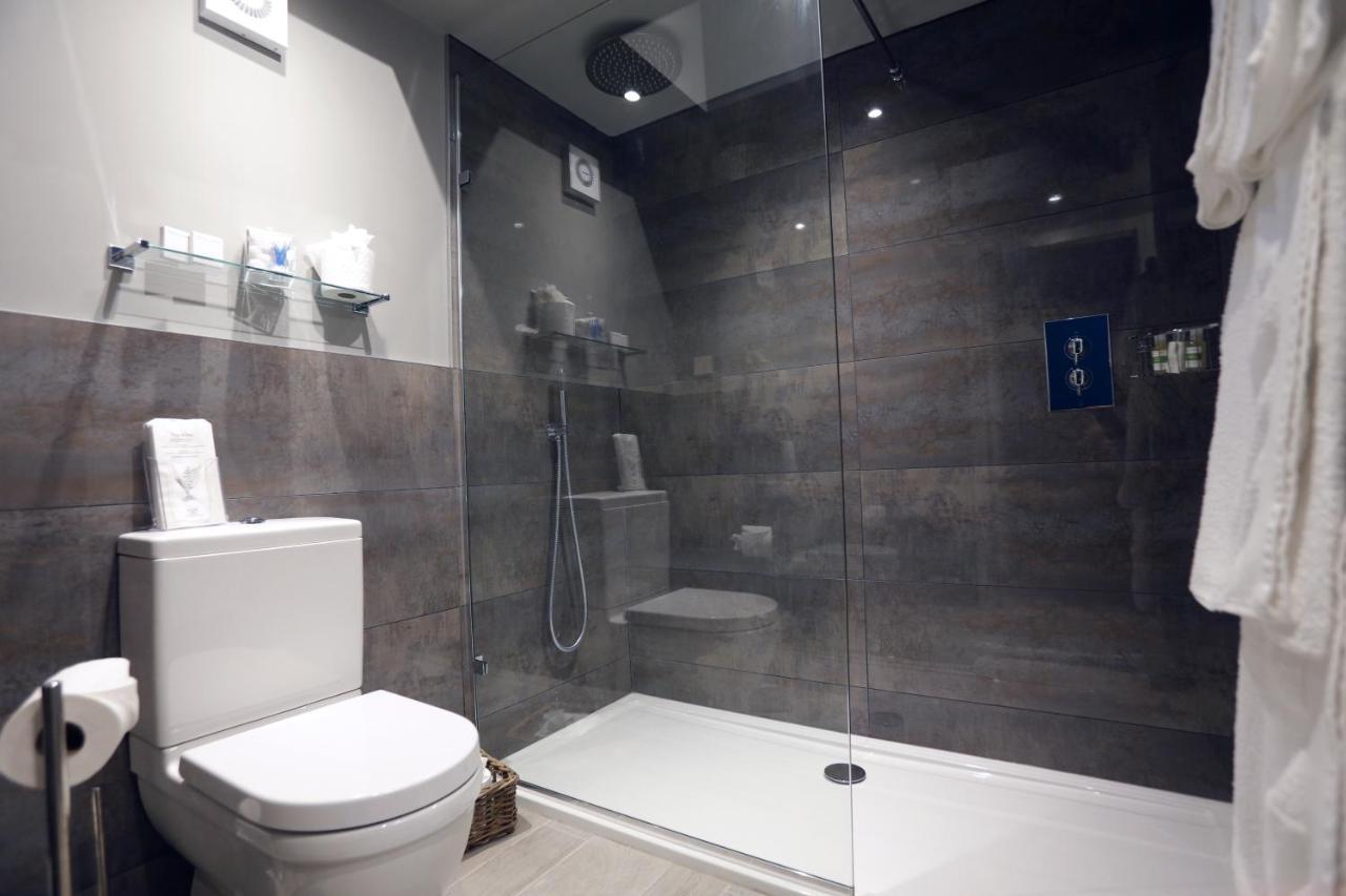 Daisybank Cottage Boutique Bed And Breakfast บร็อคเคนเฮิร์สต์ ภายนอก รูปภาพ