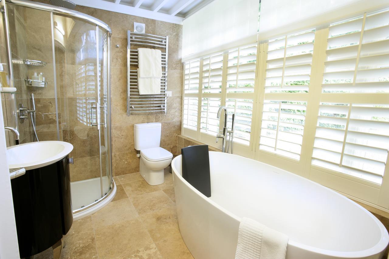 Daisybank Cottage Boutique Bed And Breakfast บร็อคเคนเฮิร์สต์ ภายนอก รูปภาพ